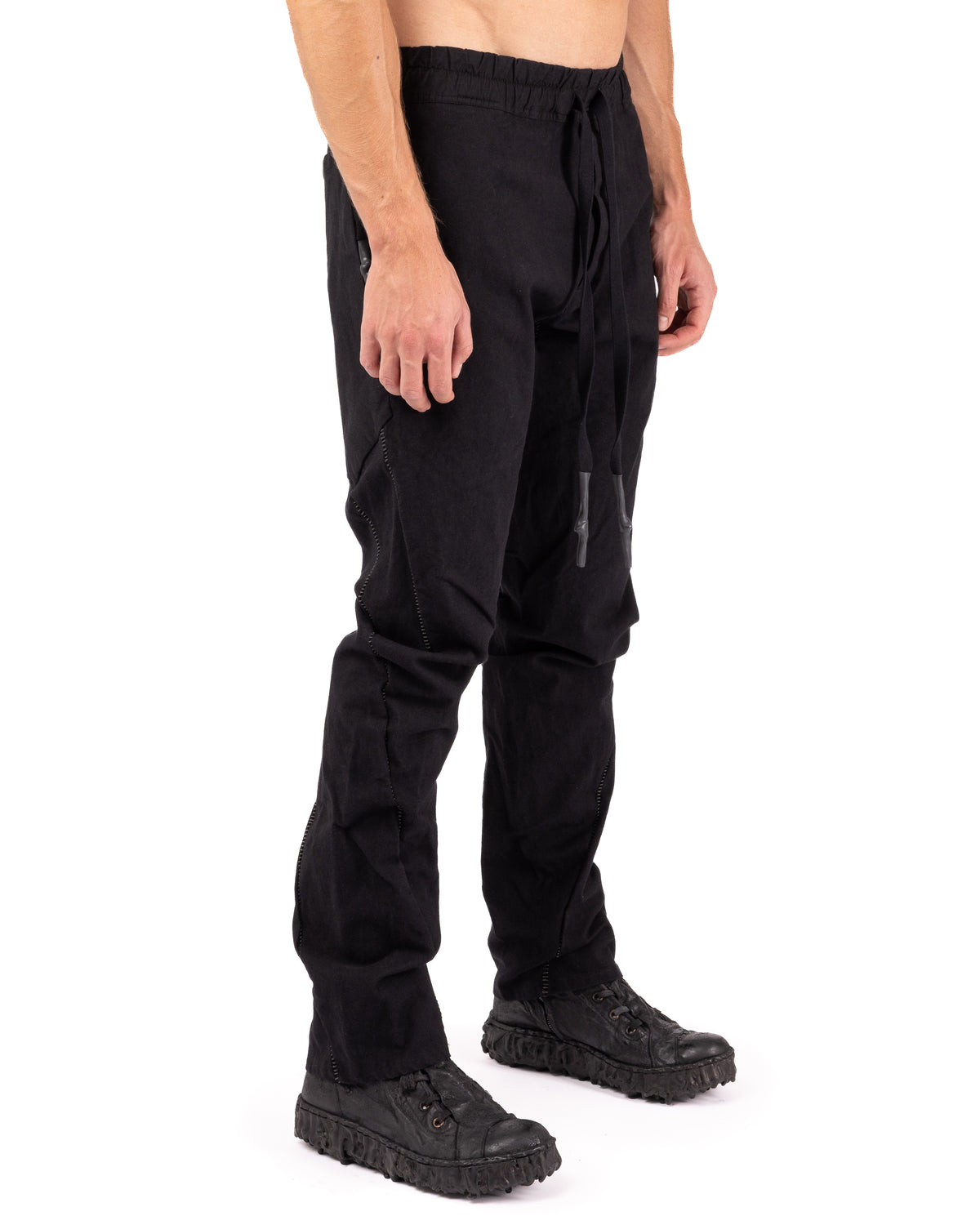 6 POCKETS – ARMURE H27 – Noir