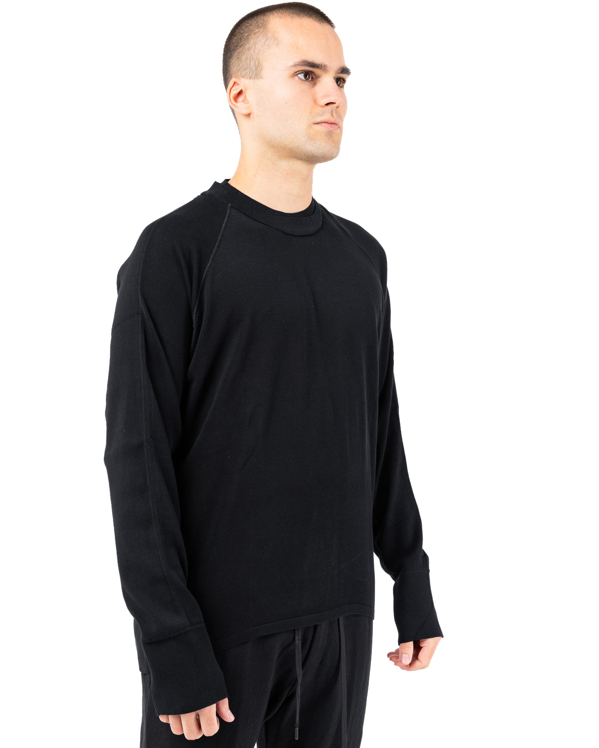 Anatomical Long Sleeve High-Twist Cotton – Black | DEVOA | MONOLYT