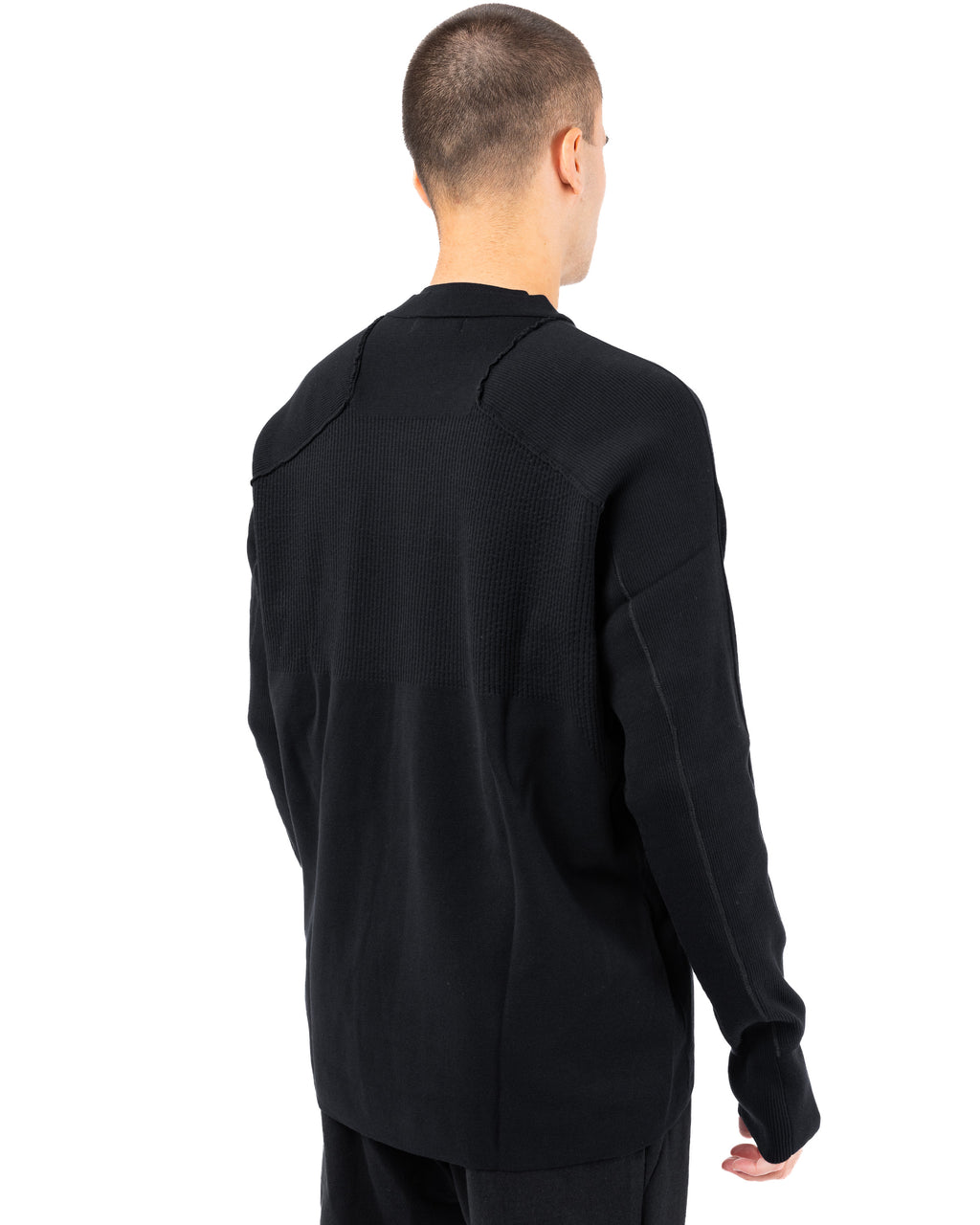Anatomical Long Sleeve High-Twist Cotton – Black | DEVOA | MONOLYT