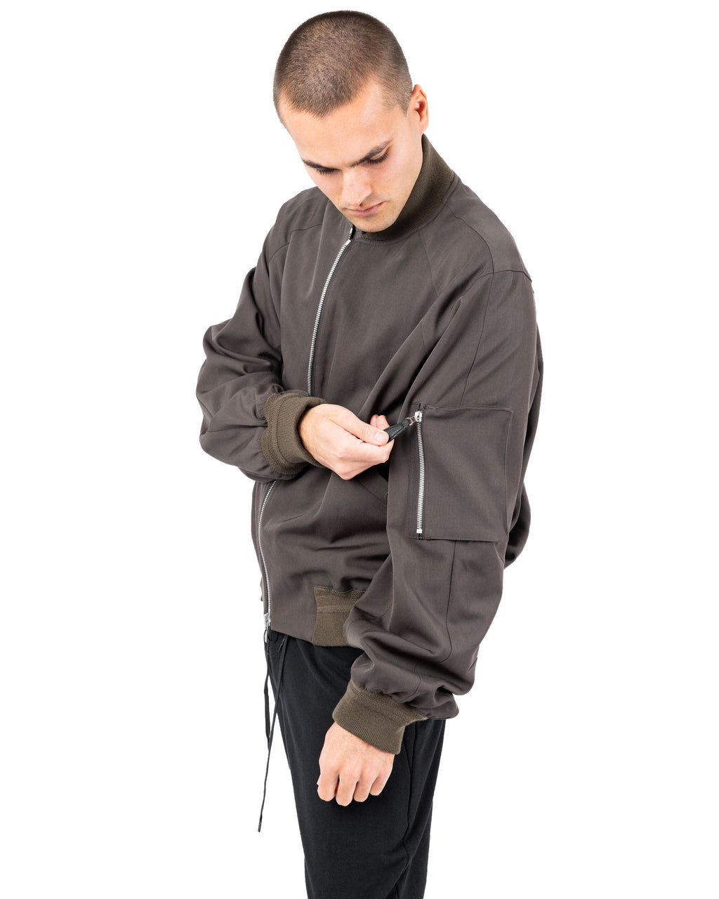 Classic Bomber Wool Gabardine – Army Gray | DEVOA | MONOLYT