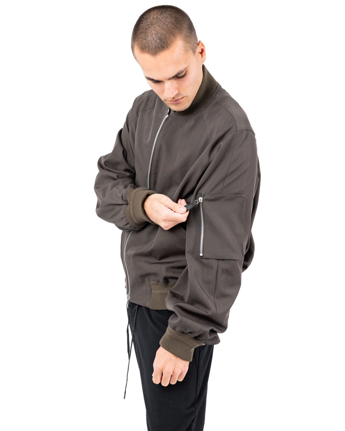Classic Bomber Wool Gabardine – Army Gray | DEVOA | MONOLYT