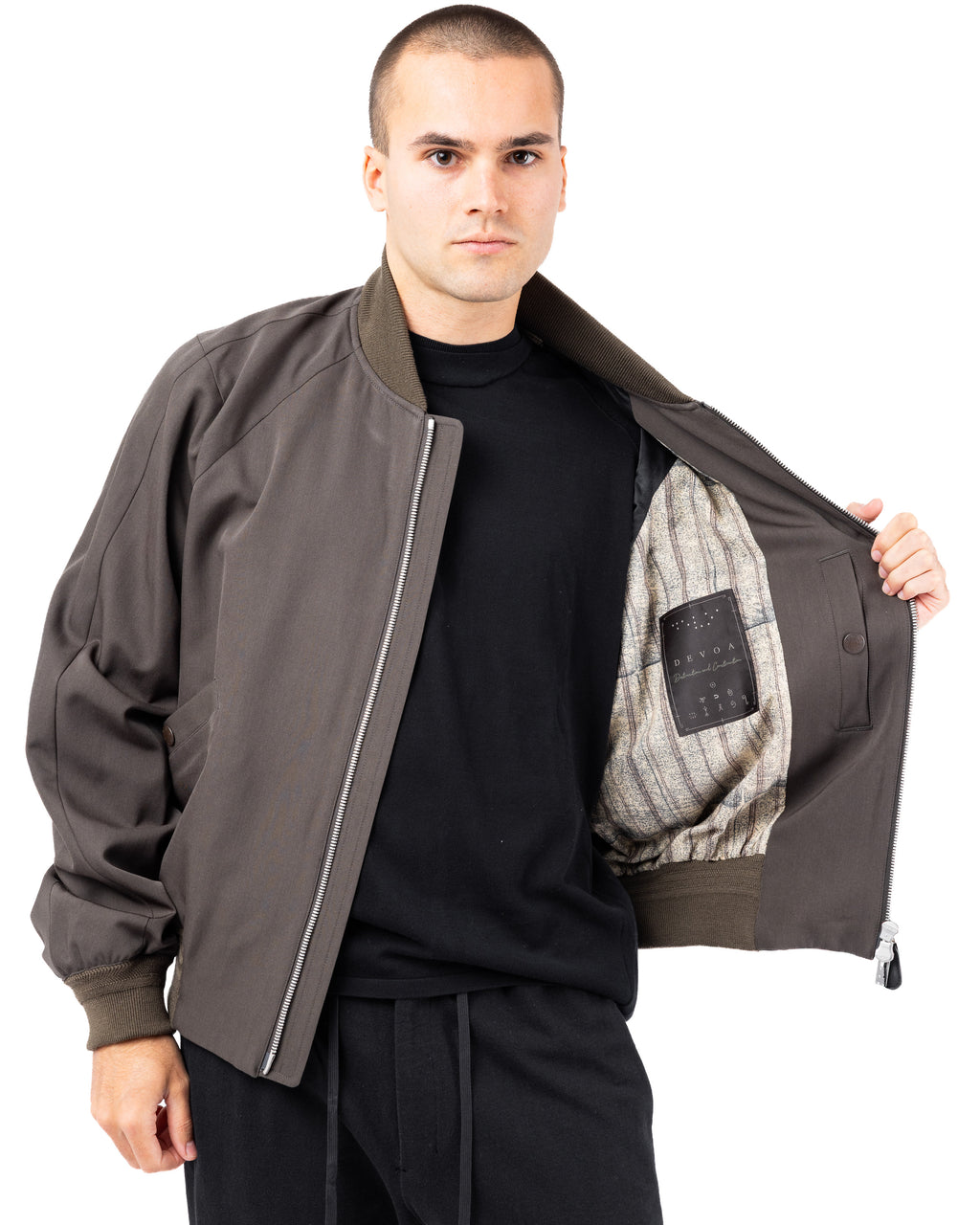 Classic Bomber Wool Gabardine – Army Gray | DEVOA | MONOLYT