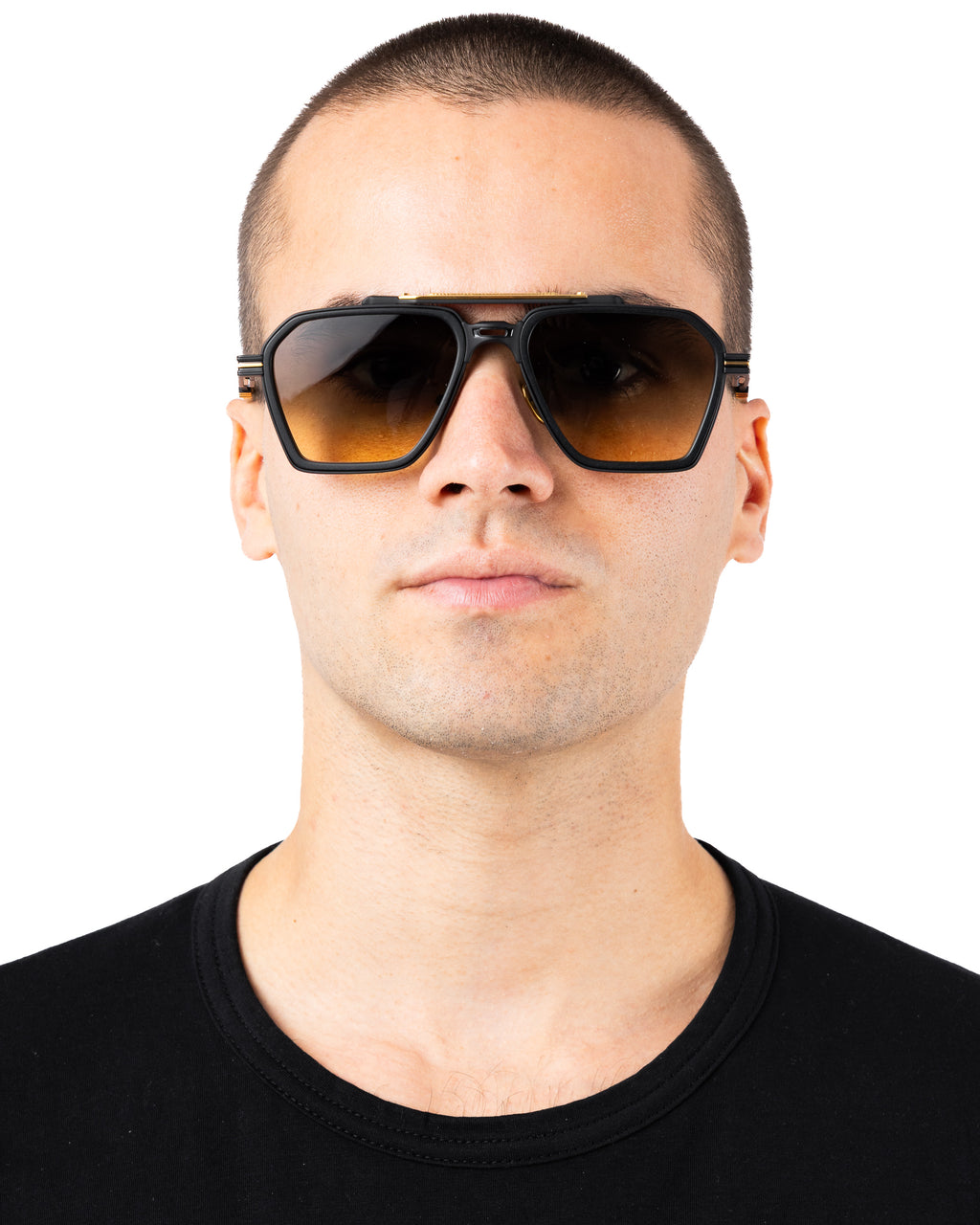 GT7_THENRI_Traverse_Designer_Sunglasses_Ecomm_015